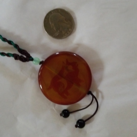 Mythical 2 sided agate necklace - Picture 8 of 8